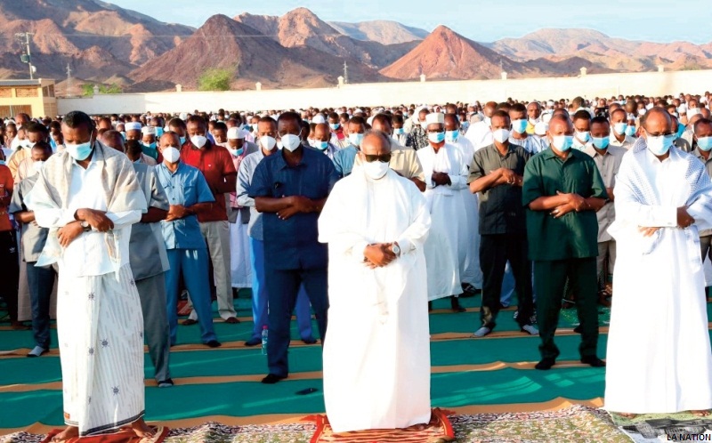 Le chef de l’Etat fête l’Aïd-al-Adha au pied du mont Arrey
