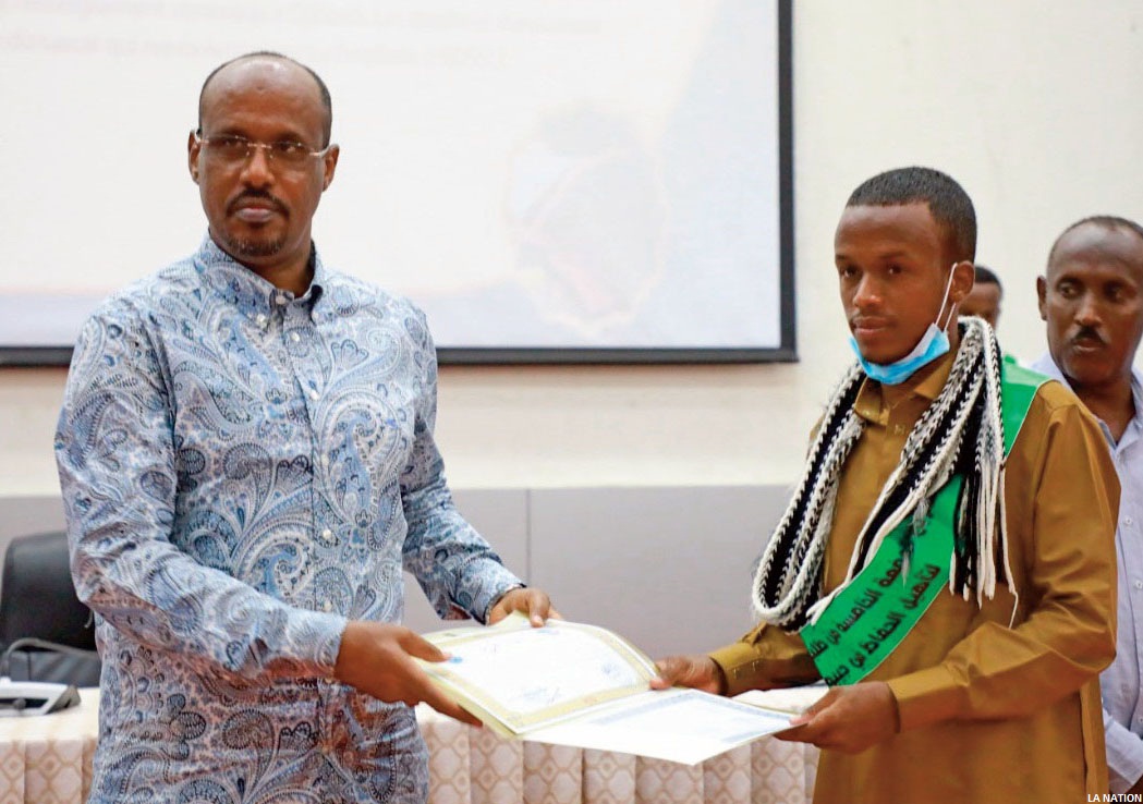 MAMCBW : Moumin Hassan Barreh préside la cérémonie de remise de diplômes de la 5ème promotion de l’institut ‘‘Imamu Shaafi’i’’