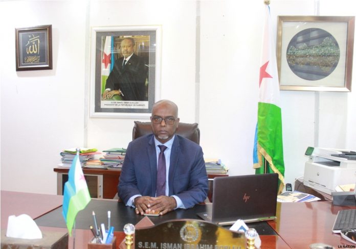 le Ministre Isman Ibrahim Robleh (1)