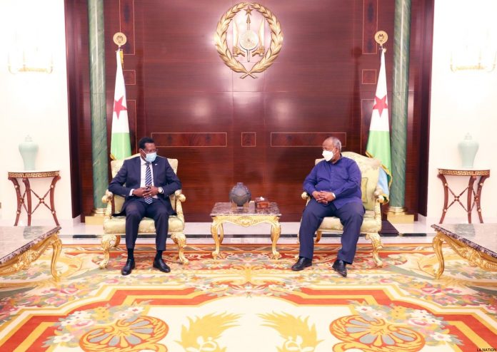 Le Chef de l’Etat reçoit le Président de la Région somalienne de Galmudug