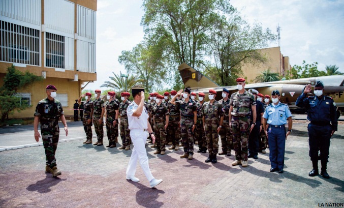 FFDJ remise du brevet de parachutistes à 20 stagiaires djiboutiens (3)
