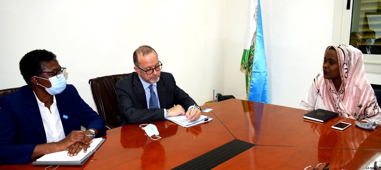 … et par la Ministre de la Femme et de la Famille