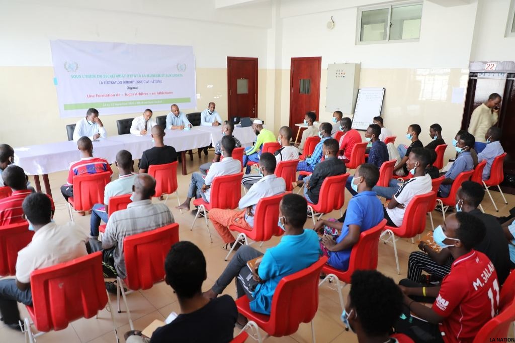 Le SEJS et la FDF forment des arbitres de l’athlétisme
