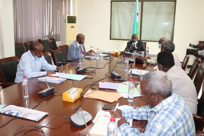 Le premier ministre préside une réunion portant sur le suivi des projets prioritaires du secteur de tourisme