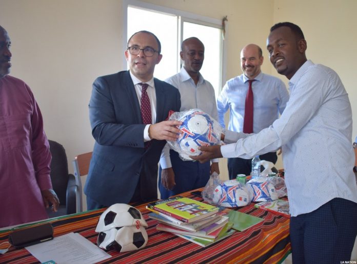 L’Ambassadeur Arnaud Guillois promeut une série de projets à Obock (1)