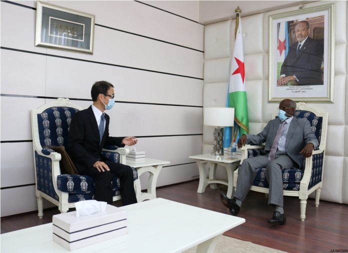 Visite d'adieu à la Primature de l'ambassadeur du Japon à Djibouti
