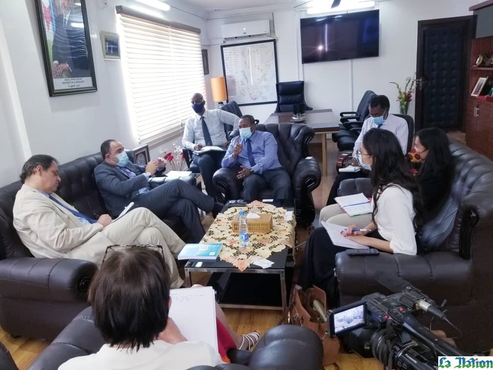 Le ministre de l'Energie reçoit une délégation française de haut niveau