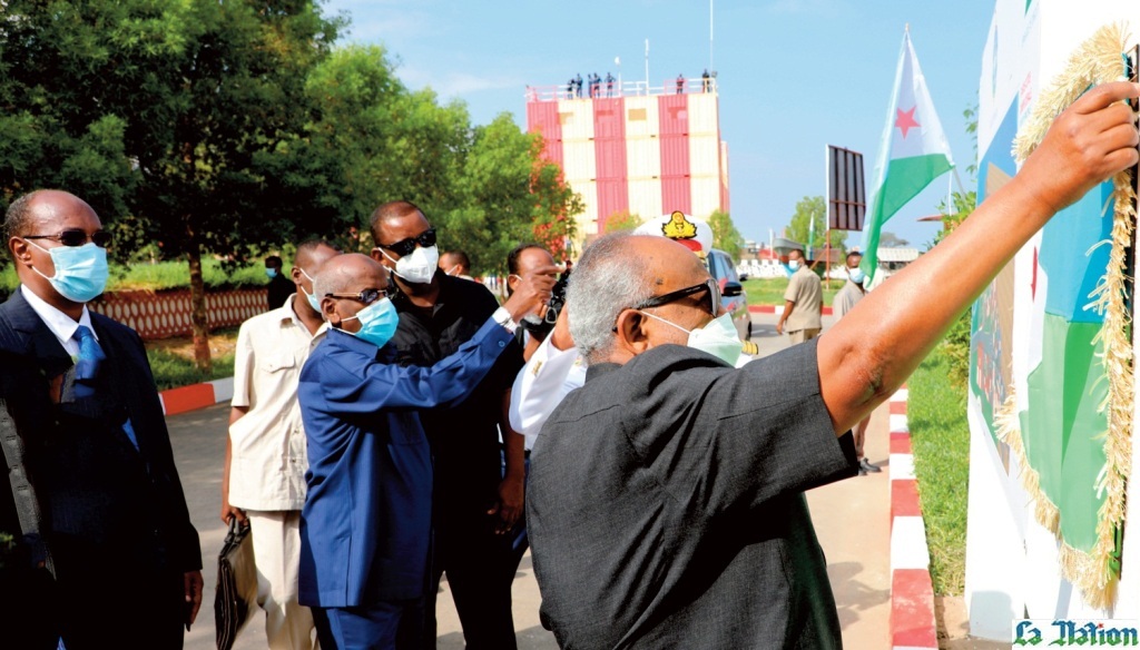Le Président Guelleh rend un vibrant hommage aux Gardes Côtes à l’occasion de la célébration du 10ème anniversaire de ce Corps