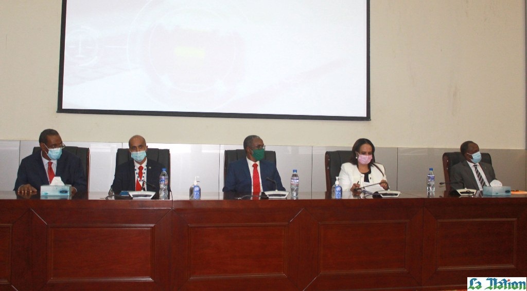 Renforcer les capacités institutionnelles dans le domaine de la justice