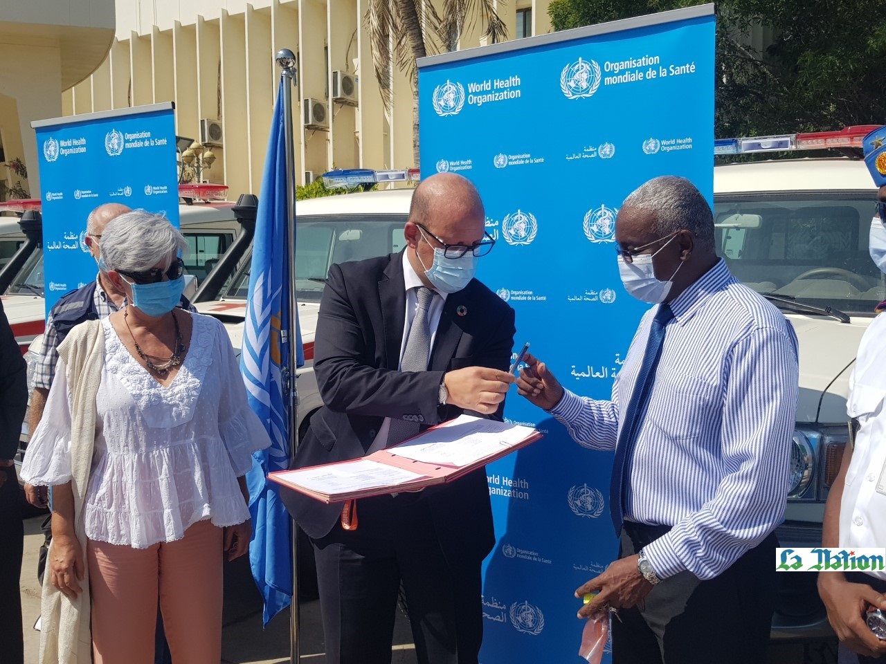 Des ambulances et des équipements médicaux pour renforcer les capacités techniques des postes frontières terrestres de notre pays