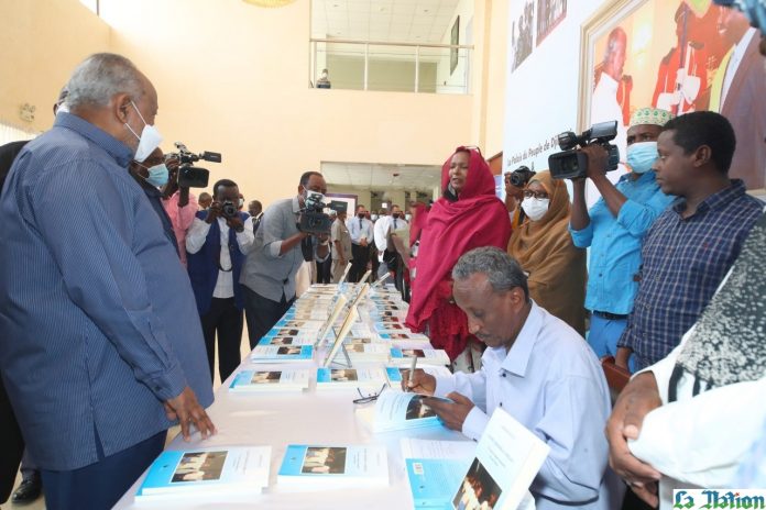Un livre dédié à la mémoire du regretté Ali Guelleh Aboubaker (1)