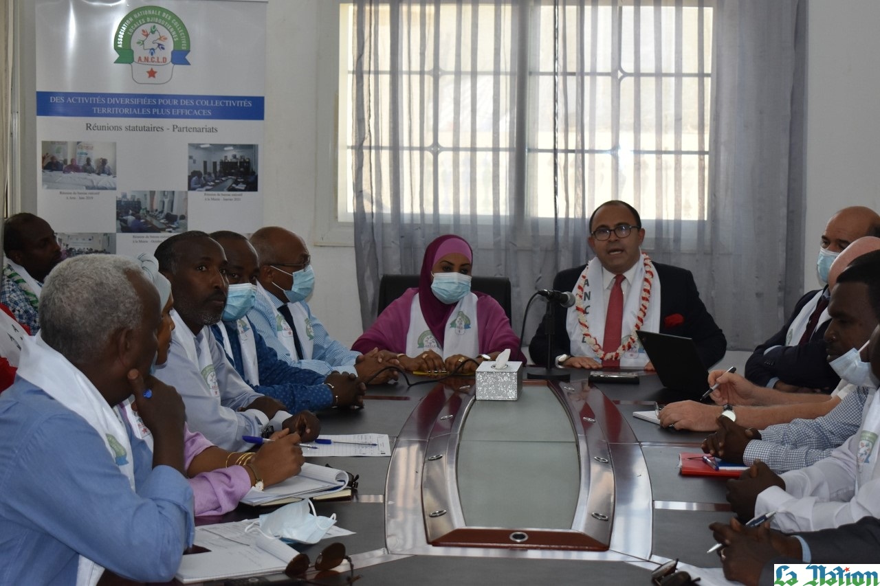 • Cérémonie de clôture de la 3ème Assemblée Générale de l’ANCLD : Présentation du répertoire des collectivités territoriales