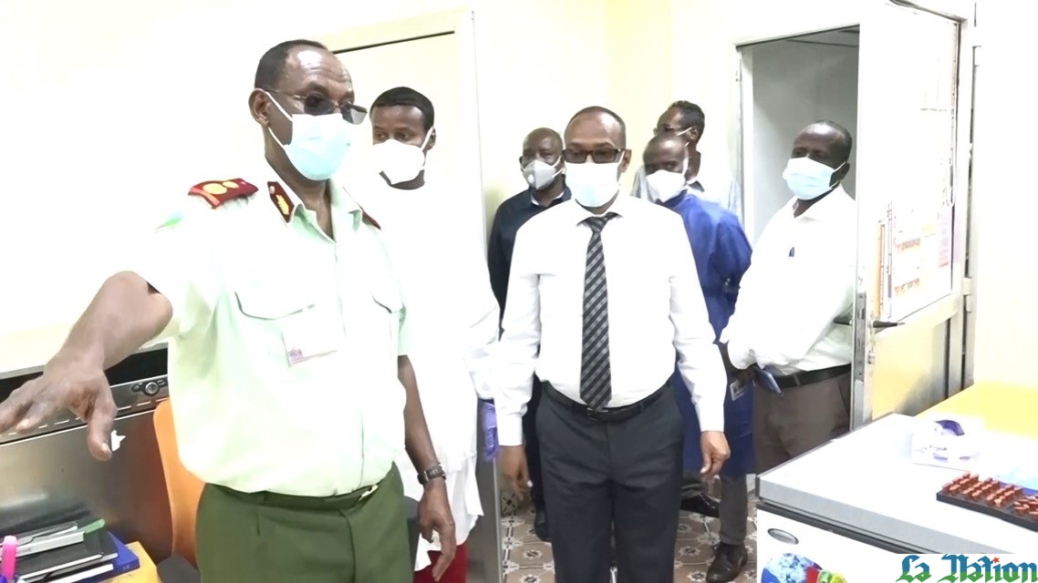 Covid-19 : le ministre de la Santé inspecte les dispositifs de contrôle et de surveillance