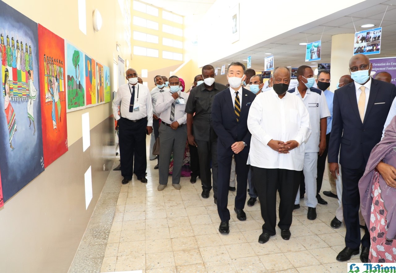 Le Président de la République inaugure le Centre de Formation des Enseignants de l’Enseignement Fondamental