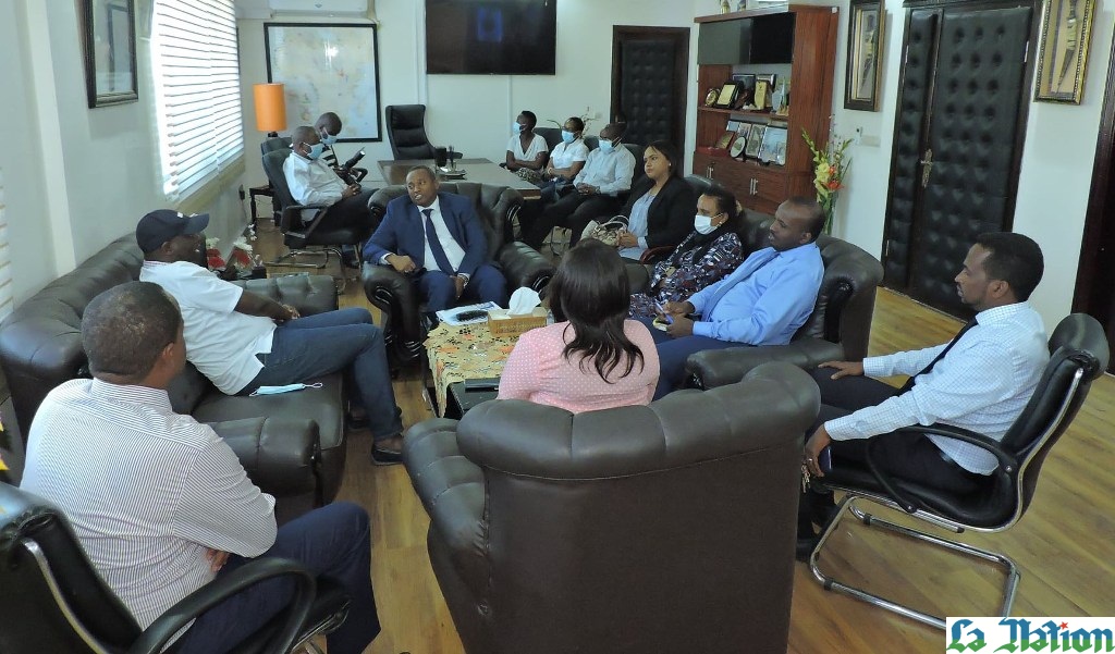 Le ministre de l’Energie reçoit son homologue kenyan