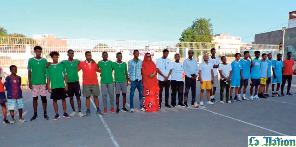 Quartiers 1&amp;2 : Un tournoi de handball placé sous le slogan « Oui à un 5e mandat présidentiel ! »