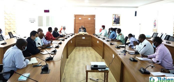 Réunion avec la cellule de coordination de la riposte nationale contre la Covid 19