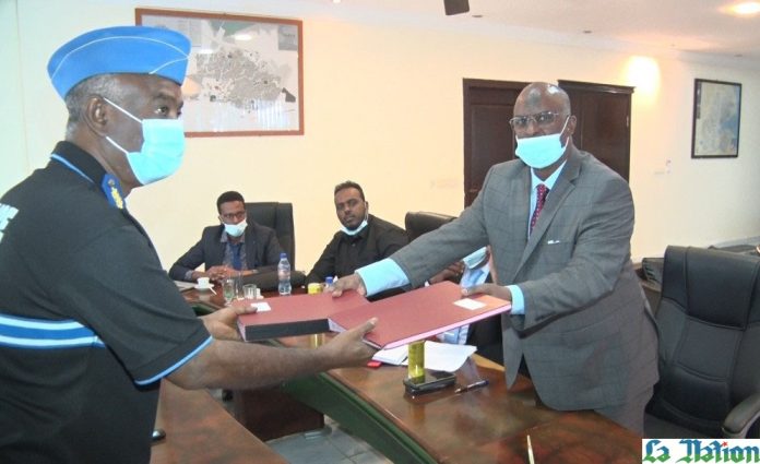 Visite de travail du directeur général de la police somalilandaise à