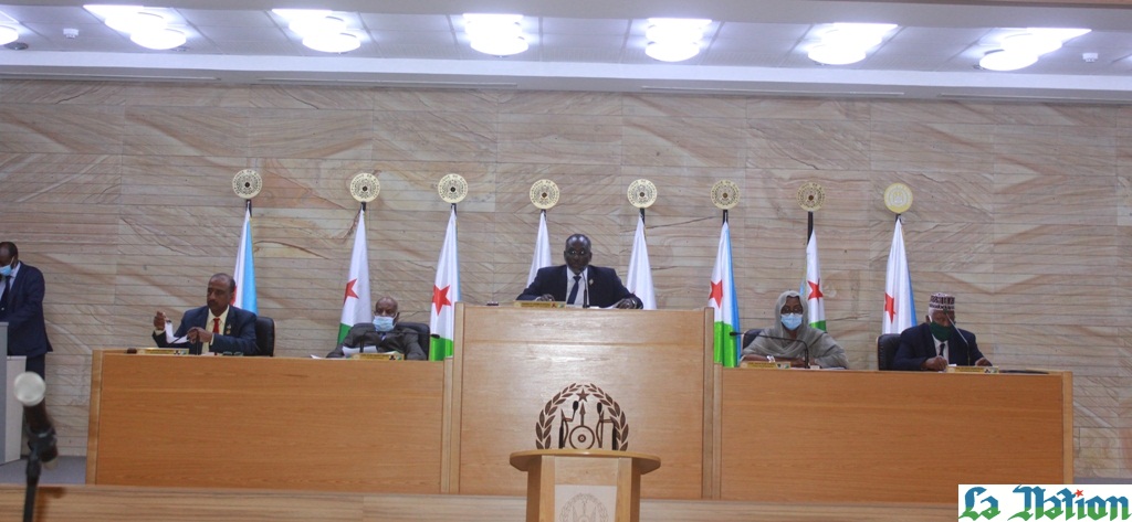 Assemblée nationale : 1ère séance publique de la première session ordinaire