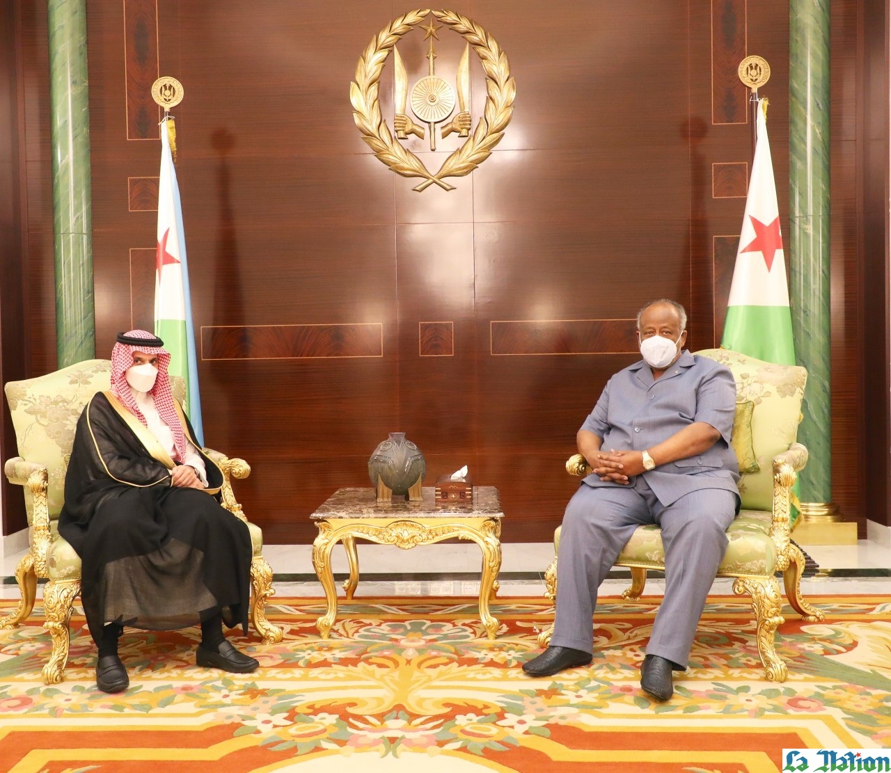 Le président de la République reçoit le chef de la diplomatie saoudienne