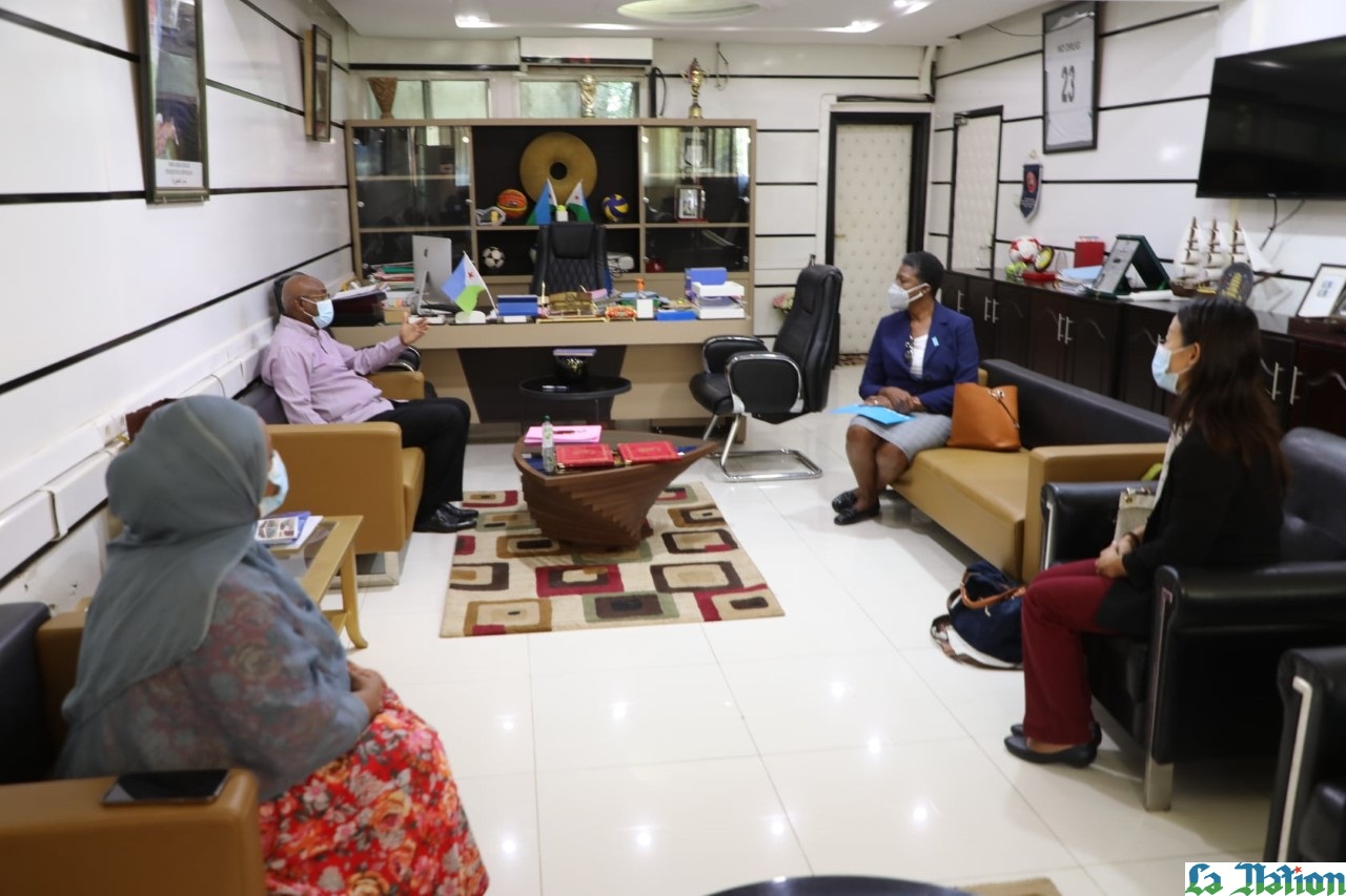 La représentante de l’UNICEF à Djibouti reçue par le secrétaire d’Etat à la Jeunesse et aux Sports