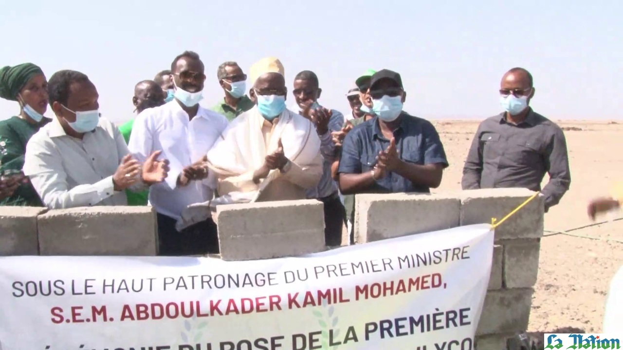 Le Premier ministre donne le coup d'envoi des travaux de construction d’un hangar industriel de la société Ilyco