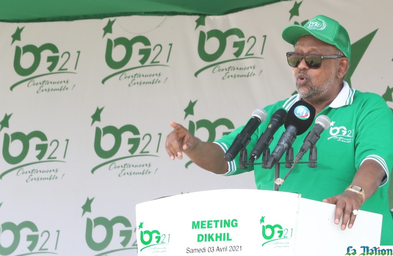 Région Okar : Plus de 10 000 partisans acclament le candidat de l’UMP