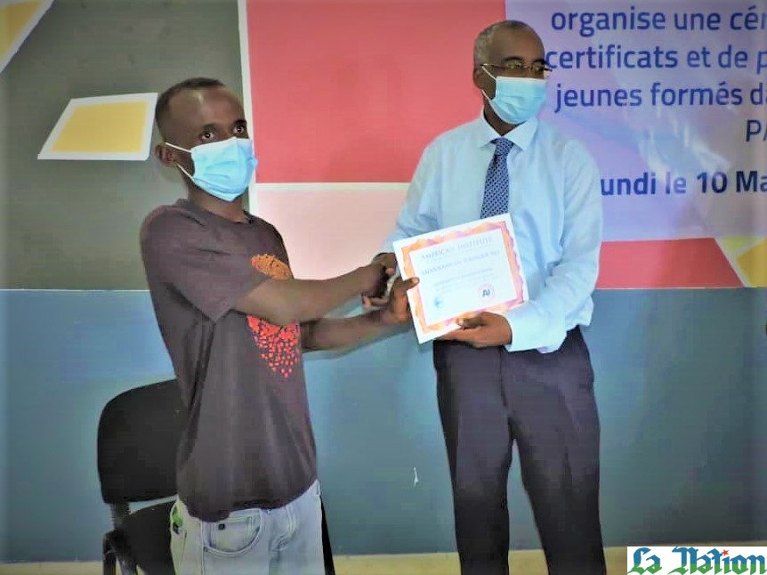 ADDS à Damerjog : Cérémonie de remise de certificats et des permis de conduire à 74 bénéficiaires du projet PARISER