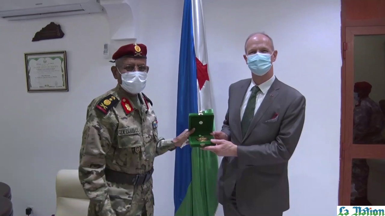 Entrevue entre le général Zakaria Cheick Ibrahim et le général Eric Bucquet