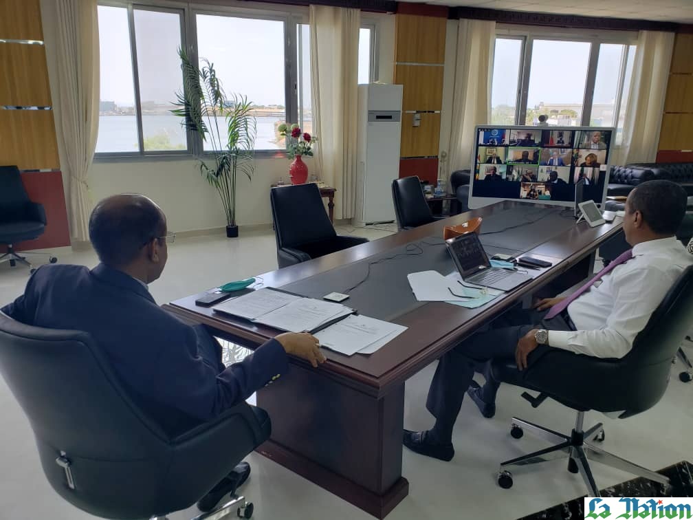 Le chef de la diplomatie djiboutienne participe à la 997ème réunion ministérielle virtuelle du CPS sur la Libye