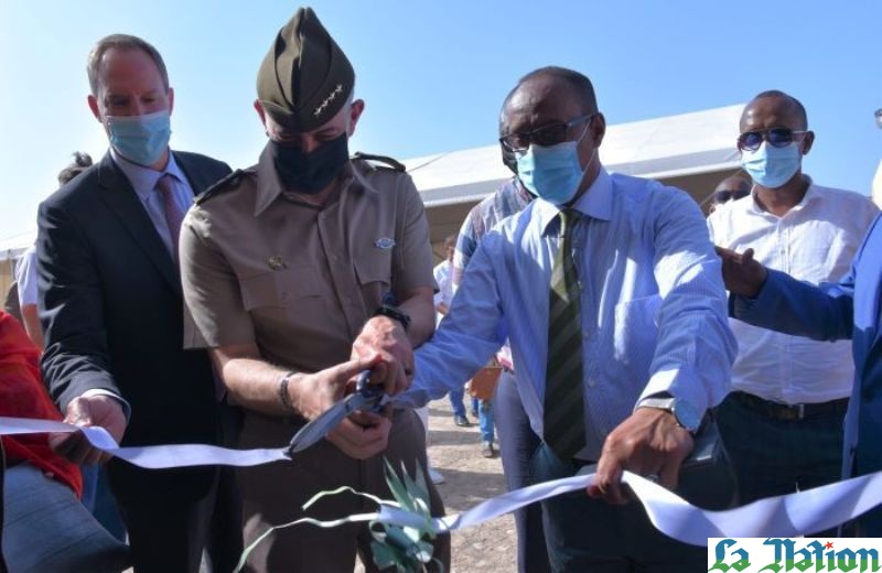 Les États-Unis octroient un hôpital mobile au ministère de la Santé