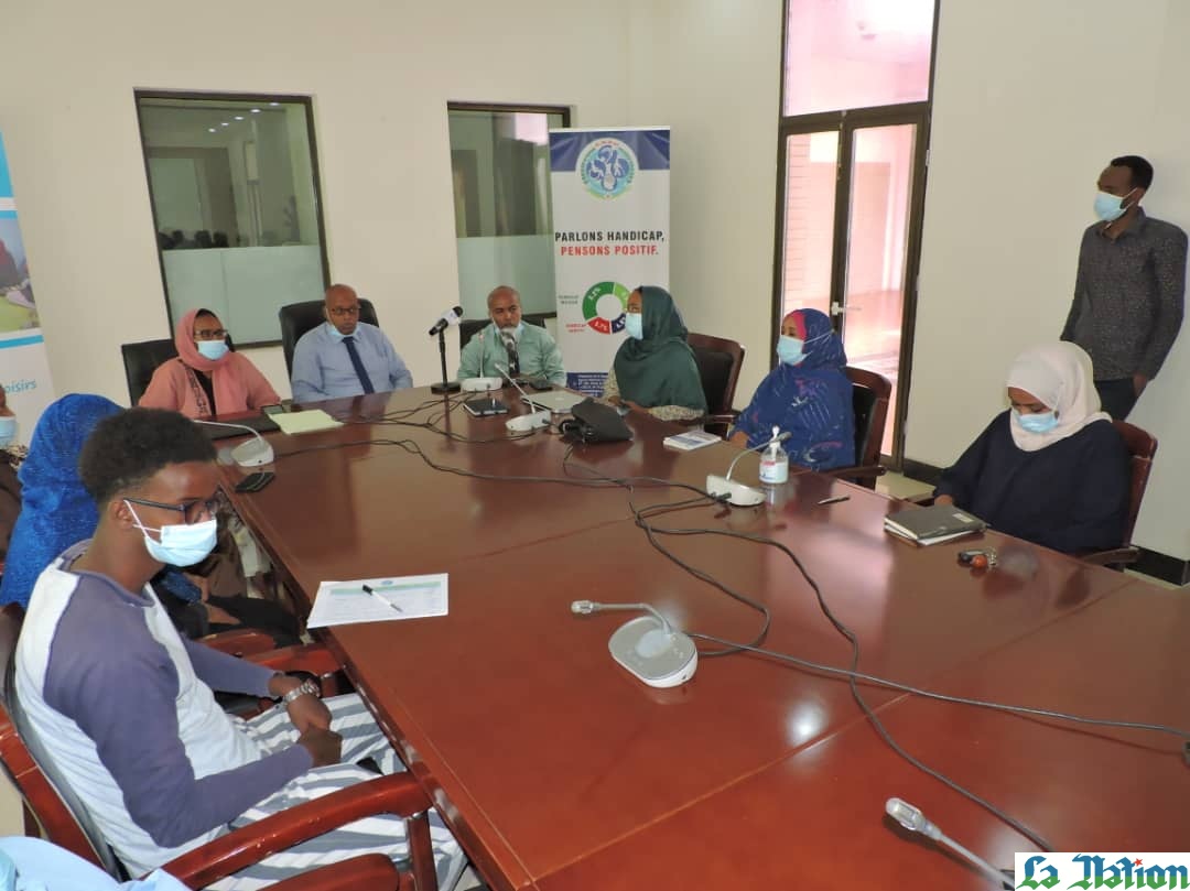 Mieux sensibiliser les médias pour lutter contre les stigmates des personnes à besoins spéciaux