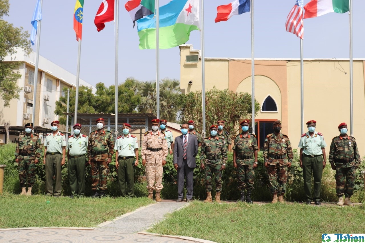 FAD : UNE QUINZAINE D’OFFICIERS RECOMPENSES POUR LEUR SENS AIGUë DU DEVOIR