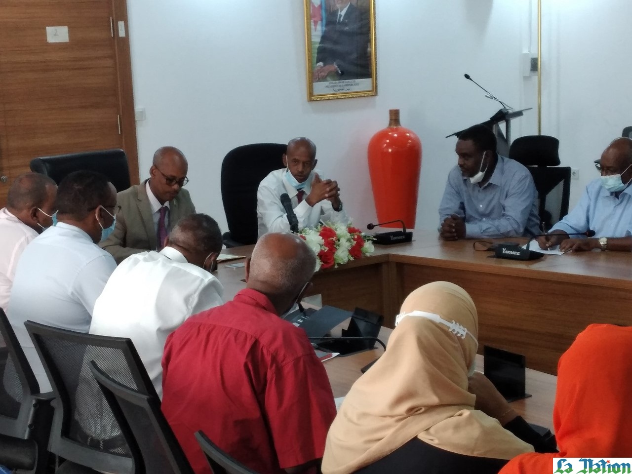 Le ministre de la santé rencontre les pharmaciens de la place