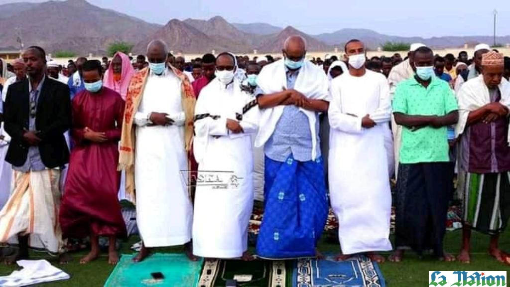 Célébration de l’AÏD-ADHA au pied du mont Arrey dans une atmosphère climatique agréable