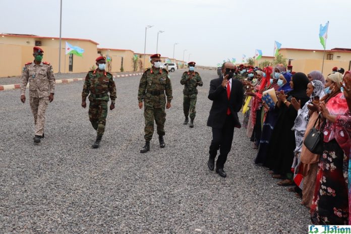 Cérémonie d’inauguration du 1er lot de 200 logements sociaux militaires (1)