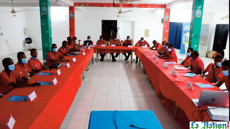 Cours Fifa / MA:La FDF vient de démarrer  une formation spécialisée pour des jeunes talents locaux