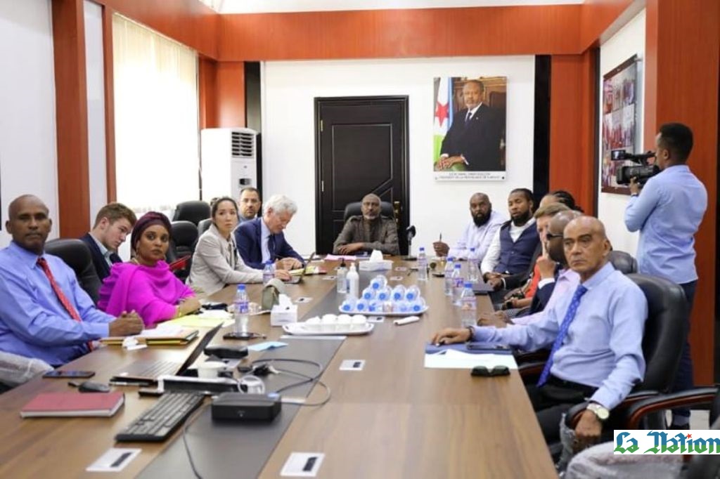 Le ministre de l’Education nationale reçoit une délégation de la fondation américaine « Shield I »