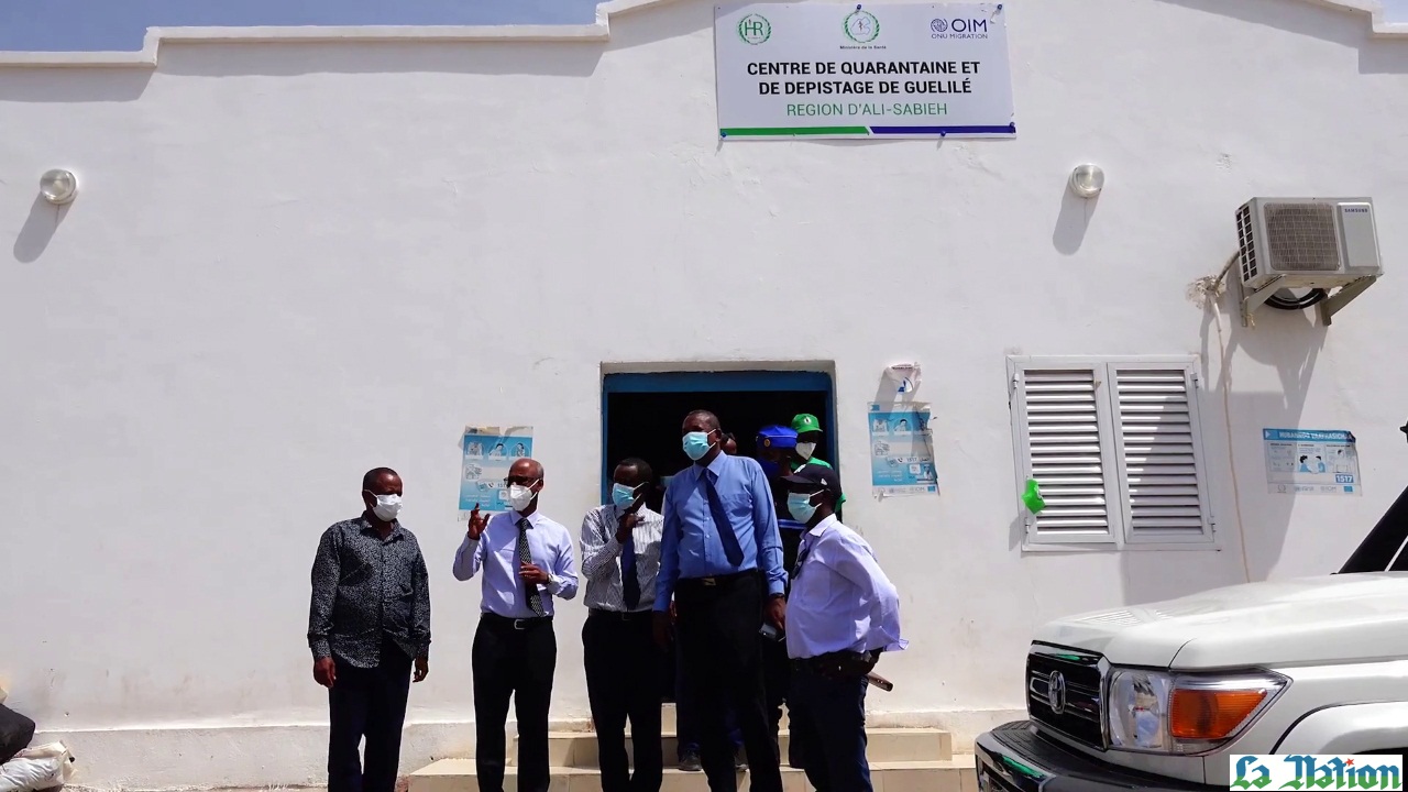 Visite inopinée du ministre de la santé au centre de surveillance et de contrôle anti Covid de la localité frontalière de Guélilé