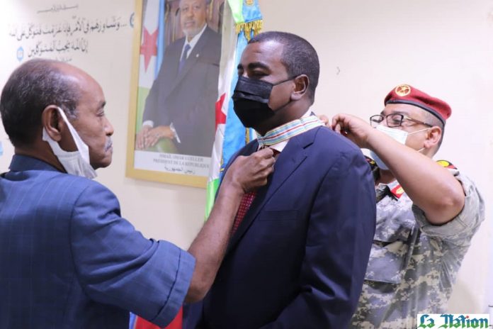 Le président de la FDF distingué pour services rendus à la Nation (1)