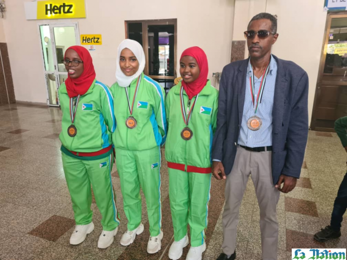 Retour au pays des jeunes pongistes médaillées de bronze au championnat arabe de Tennis de table d’Amman (2)