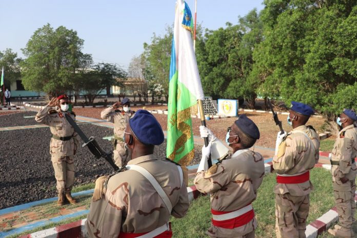 FAD-Passation-de-commandement-au-Regiment-Interarmes-de-Dikhil-2