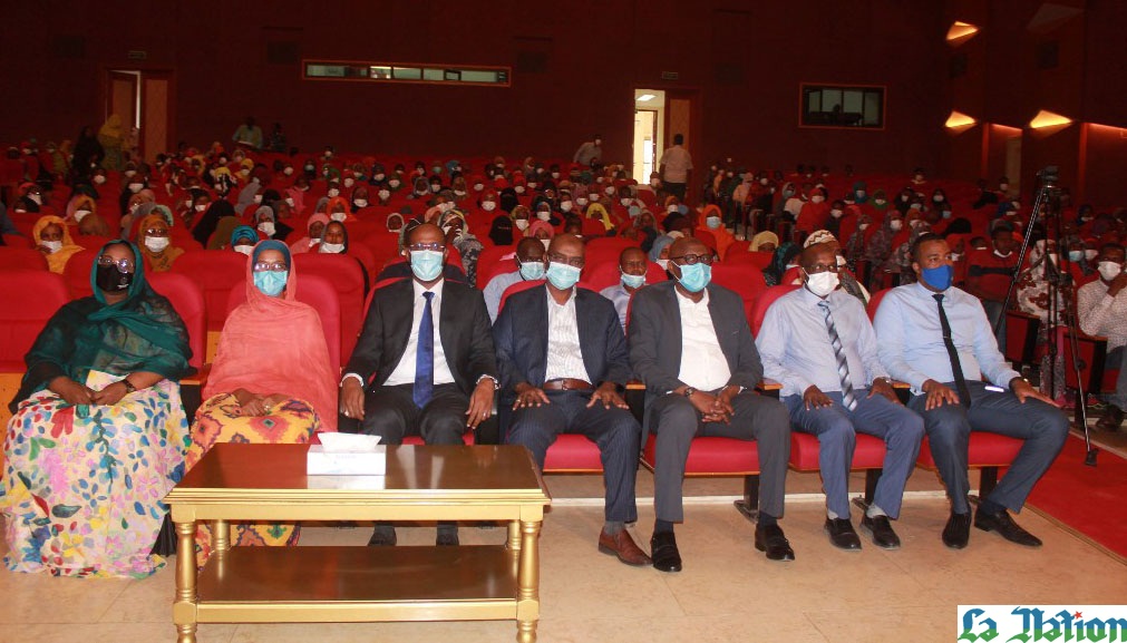 Le Diwan Al Zakat procède à la distribution du parrainage des  orphelins de l’année 2021