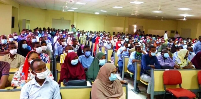 Les élèves professeurs font leur entrée au CFEEF (1)