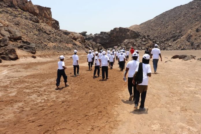 Quand les jeunes à besoins spéciaux découvrent les lieux touristiques du pays (1)