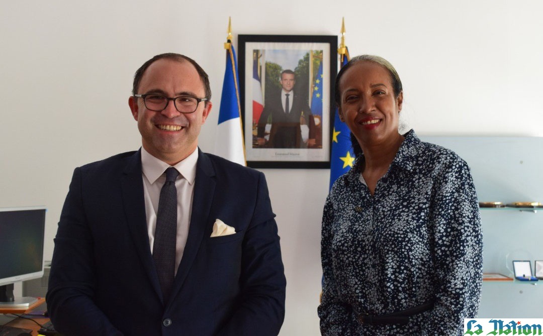 Rencontre entre l’ambassadeur de France et la présidente du CNOSD : En marche pour Paris 2024