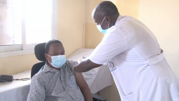 Lancement de la campagne de vaccination anti-covid19 dans la région de Dikhil (1)