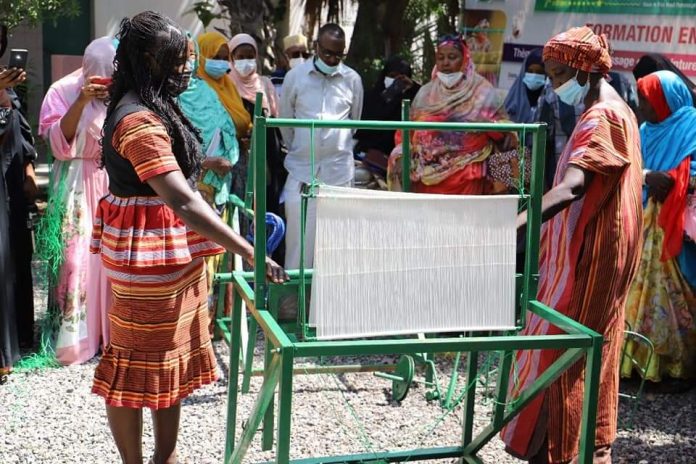 Lancement des activités du salon international du textile africain(SITA) par une session de formation sur le tissage, teinture et confection (1)