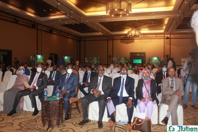 Remise-des-prix-du-concours-dentrepreneuriat-D-Startup-5