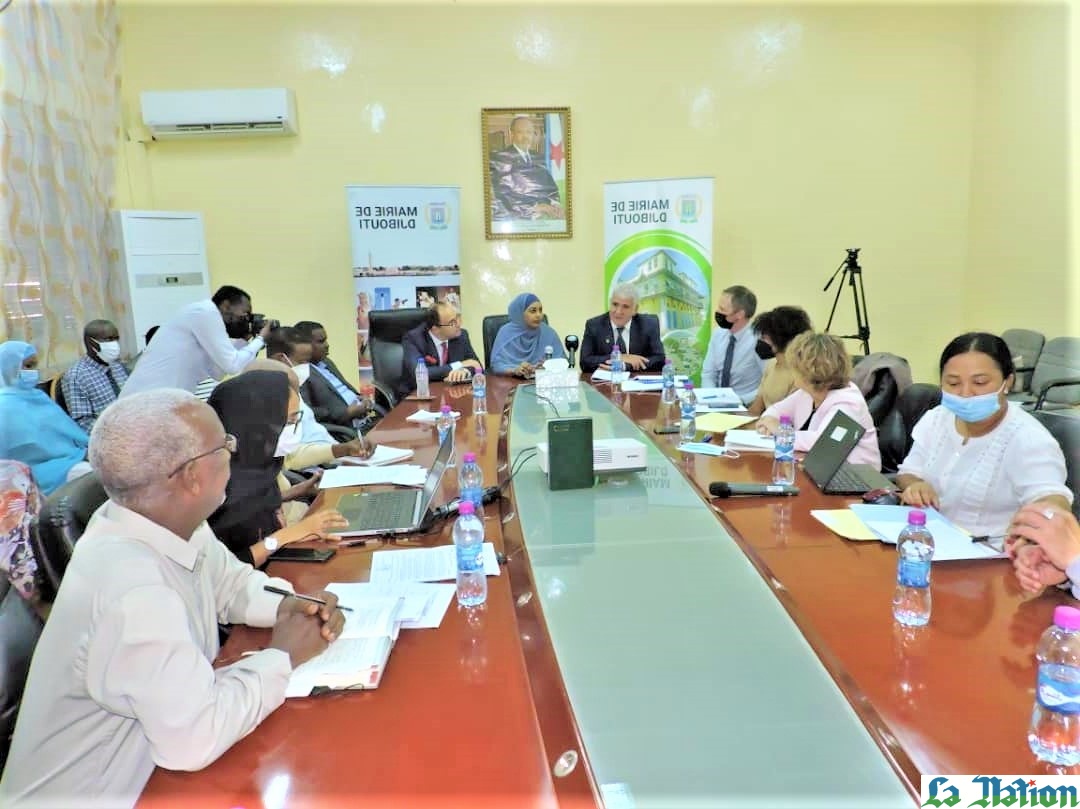 La délégation française de la région Provence-Alpes-Côte d’Azur en immersion à l’hôtel de ville